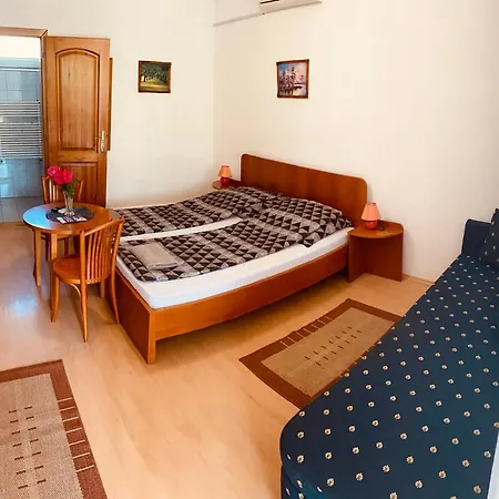 Zam-zem Apartment