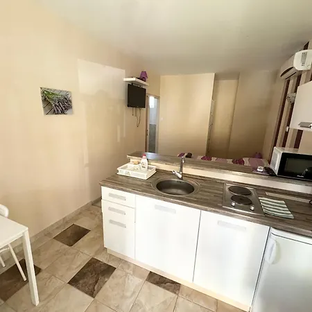Zam-zem Apartment
